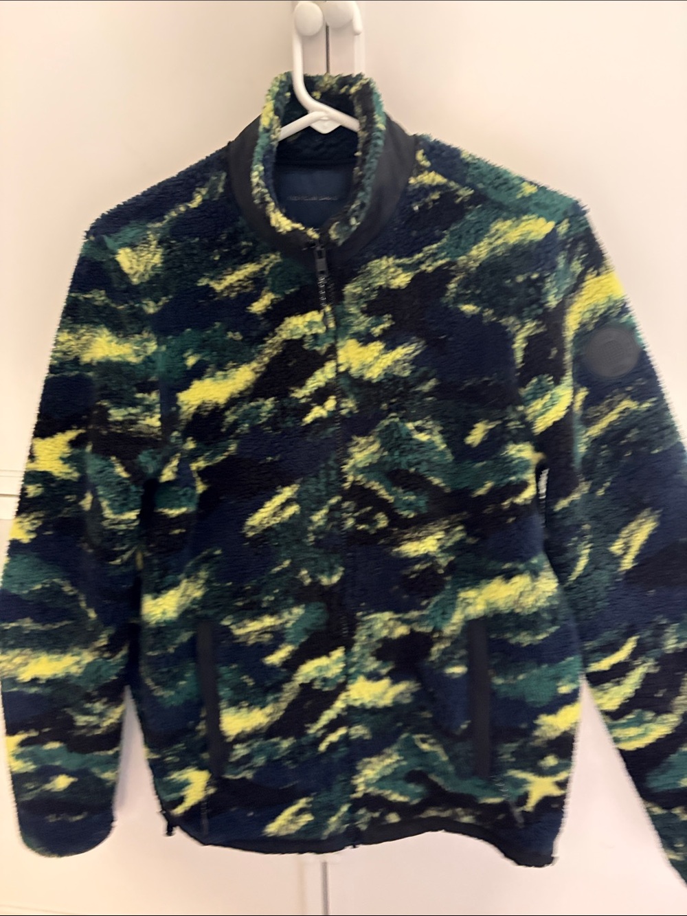 American Eagle Outfitters Navy Green and Yellow Camouflage Sherpa Jacket